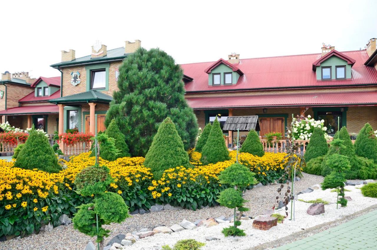 Hotel Zajazd Rycerski Kozienice Exterior foto